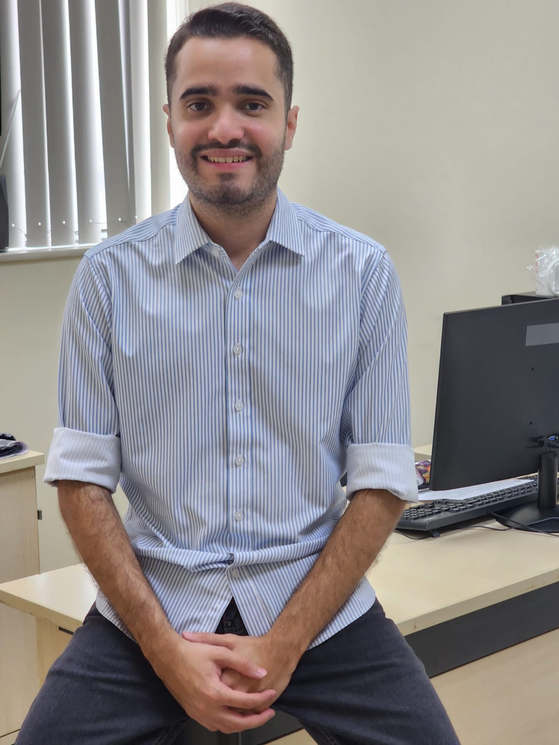 Cadu Andrade acha bizarro adultos e jovens chupando chupetas - Arquivo pessoal