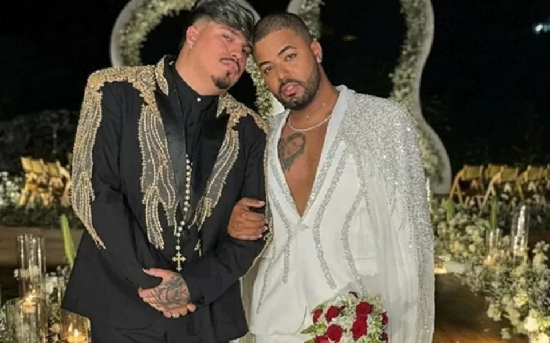 Israel Nata Vicente, conhecido como Euro, &agrave; esquerda, e o marido, Hytalo Santos, &agrave; direita