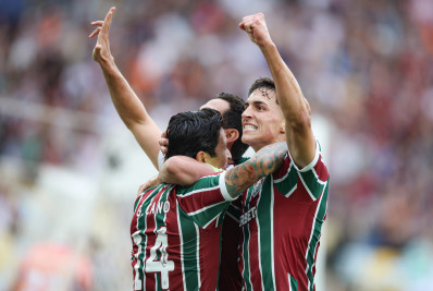 Com assistências de Serna, Fluminense vence o Fortaleza no Maracanã