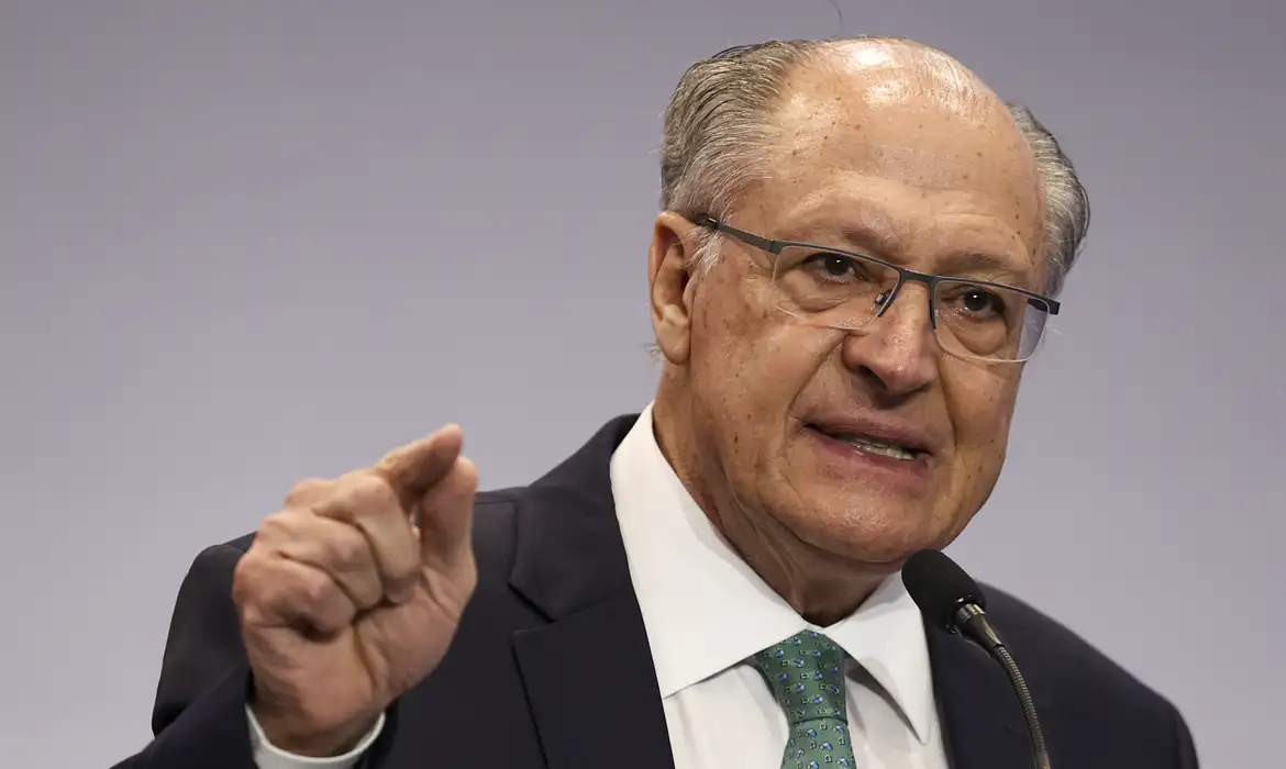 Tarifas: Alckmin avalia que medida foi positiva e diz que o Brasil continuará buscando novas reduções