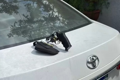 Polícia apreende carro e arma usados em crime contra turista argentino em Búzios