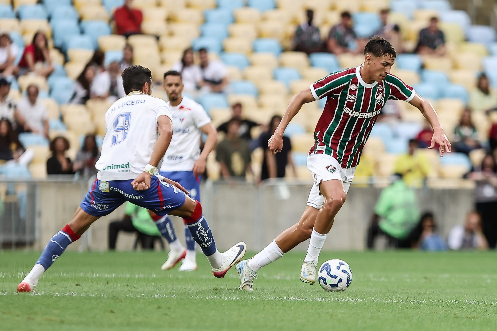Rio de Janeiro, Brasil - 16/08/2025 - Maracanã -   
Fluminense enfrenta o Fortaleza esta noite no Maracanã pela 20ª rodada do Campeonato Brasileiro 2025.

FOTO: LUCAS MERÇON / FLUMINENSE F.C.
.
IMPORTANTE: Imagem destinada a uso institucional e divulgação, seu
uso comercial está vetado incondicionalmente por seu autor e o
Fluminense Football Club.É obrigatório mencionar o nome do autor ou
usar a imagem.
.
IMPORTANT: Image intended for institutional use and distribution.
Commercial use is prohibited unconditionally by its author and
Fluminense Football Club. It is mandatory to mention the name of the
author or use the image.
.
IMPORTANTE: Imágen para uso solamente institucional y distribuición. El
uso comercial es prohibido por su autor y por el Fluminense FootballClub. 
És mandatório mencionar el nombre del autor ao usar el imágen. - Lucas Merçon/Fluminense