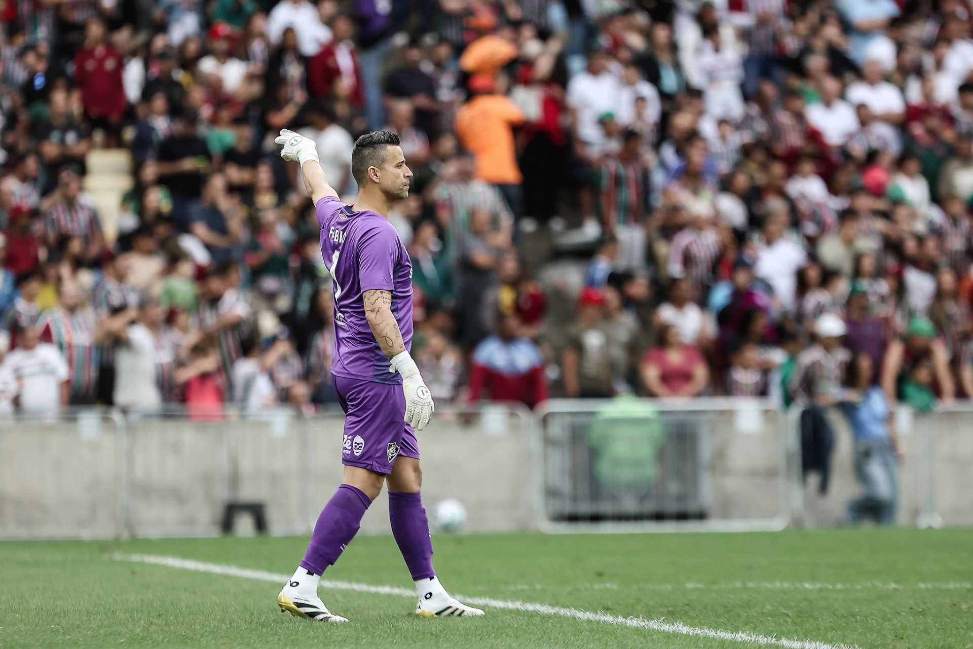 Fábio no jogo entre Fluminense e Fortaleza - Lucas Merçon/Fluminense FC
