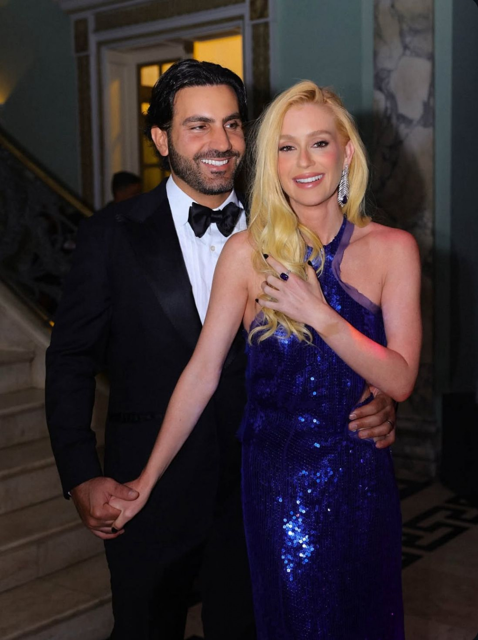 Marina Ruy Barbosa posou ao lado do noivo Abdul Fares - Marina Scarpa / Brazil News