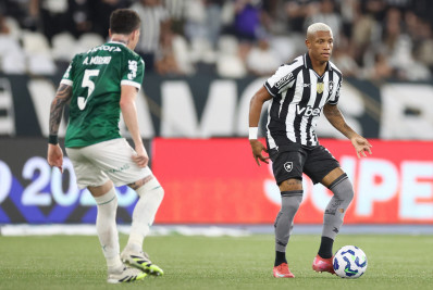 Danilo lamenta falta de eficiência no ataque e nova derrota em confronto direto