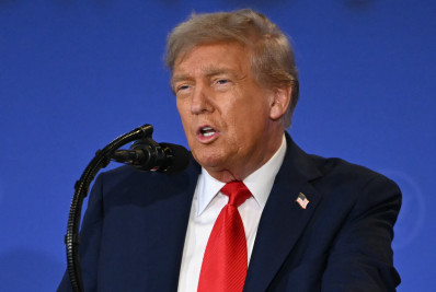 Trump ameaça abrir investigação na Seção 301 para reverter ações antitruste da UE a big techs