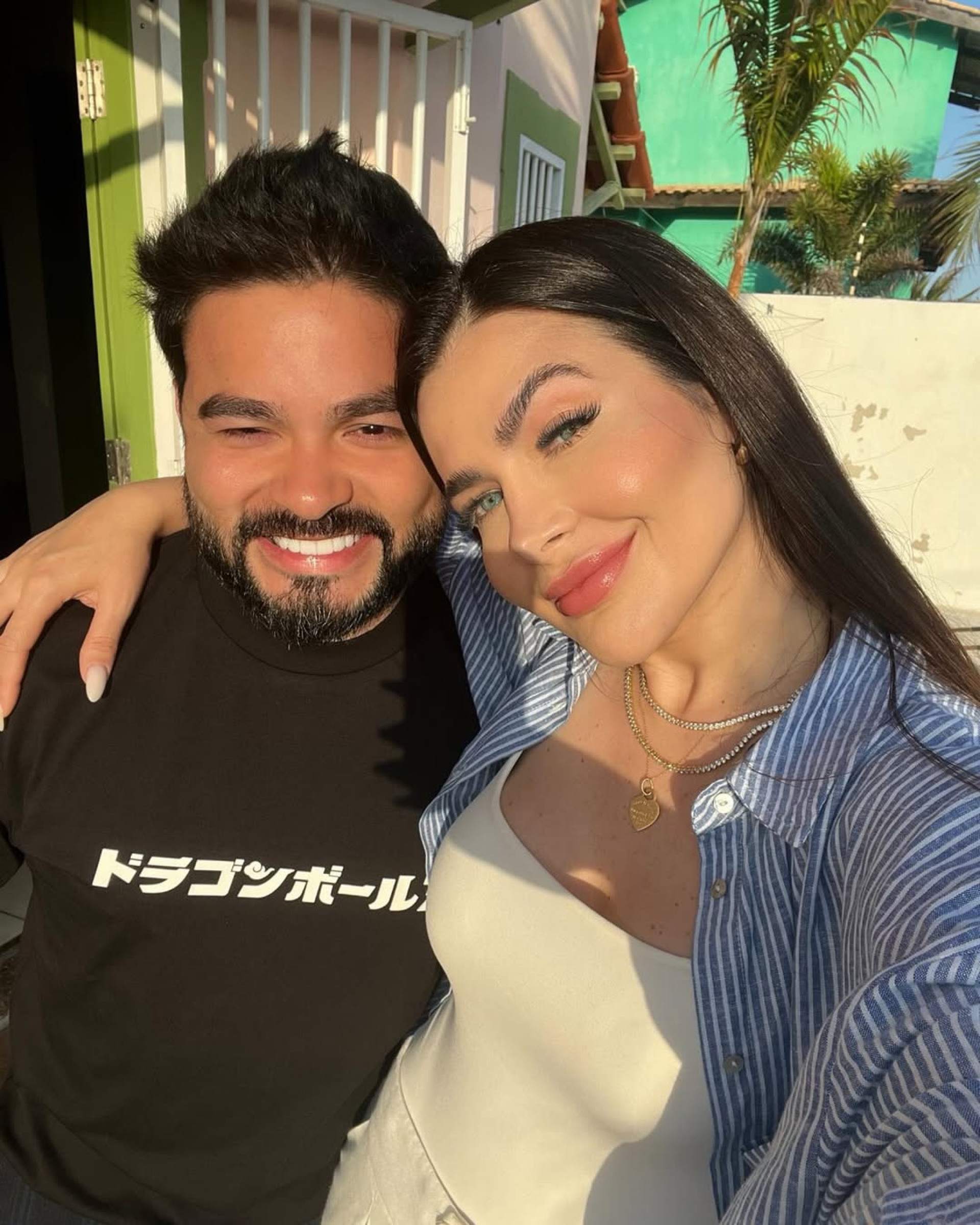 Yudi e Mila vão organizar bazar antes da viagem  - Reprodução/Instagram 