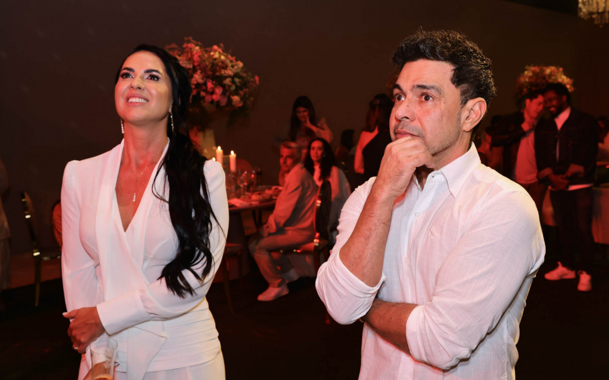 Graciele Lacerda e Zez&eacute; Di Camargo