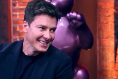 Rodrigo Faro é 'pego' pelo detector de mentiras ao responder se assumiria o 'Caldeirão com Mion'