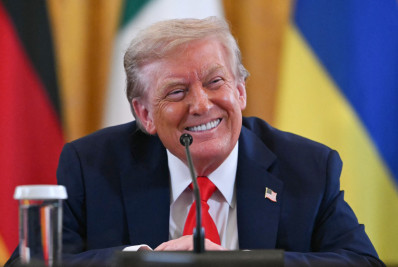 Trump mostra como ficou o luxuoso banheiro da Casa Branca após reforma; confira