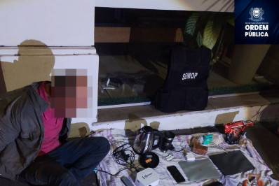 Homem com 42 passagens criminais é preso ao tentar furtar clínica odontológica em Volta Redonda