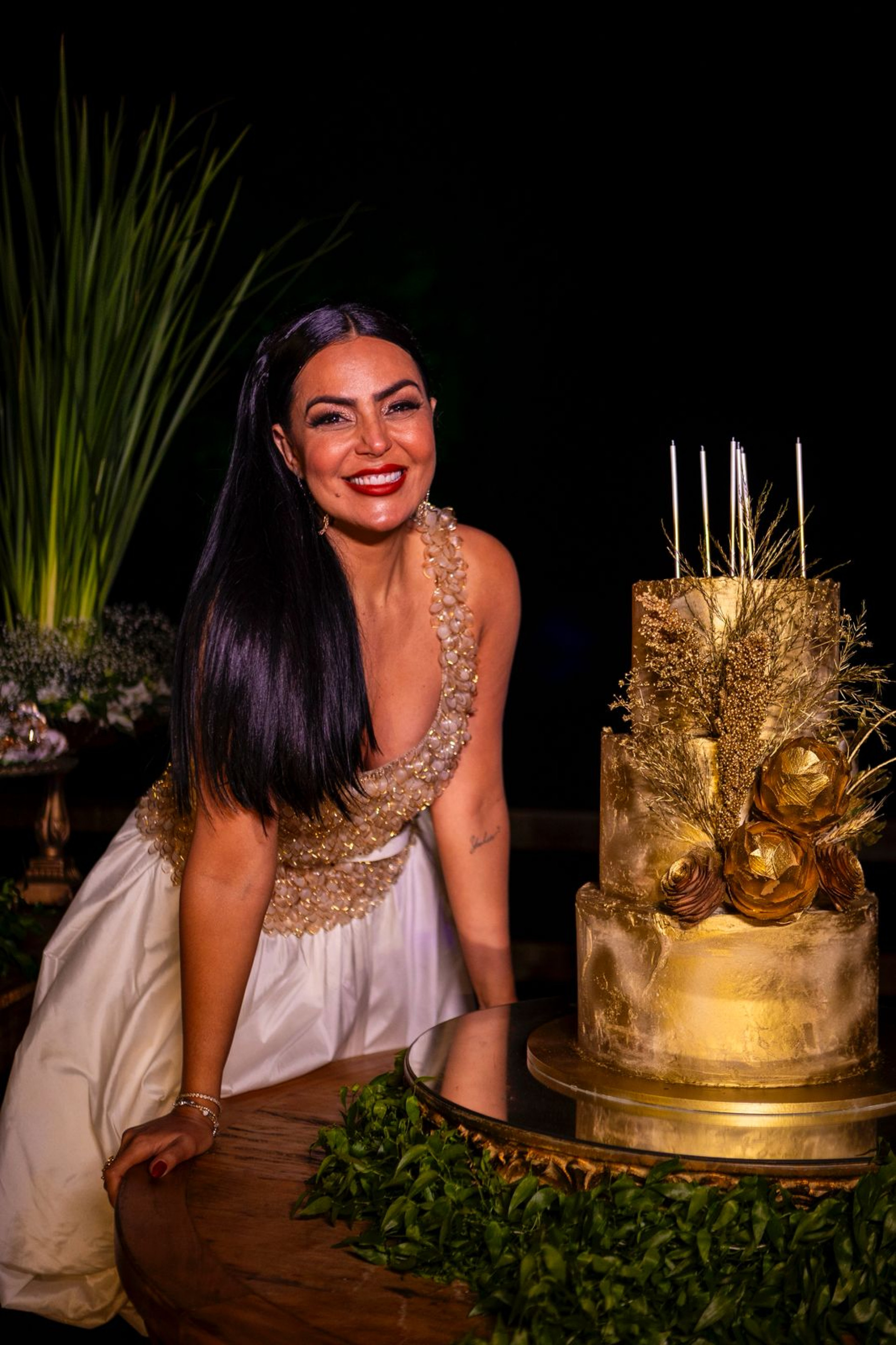 Gardênia Cavalcanti celebra novo ciclo em noite de glamour e emoção

