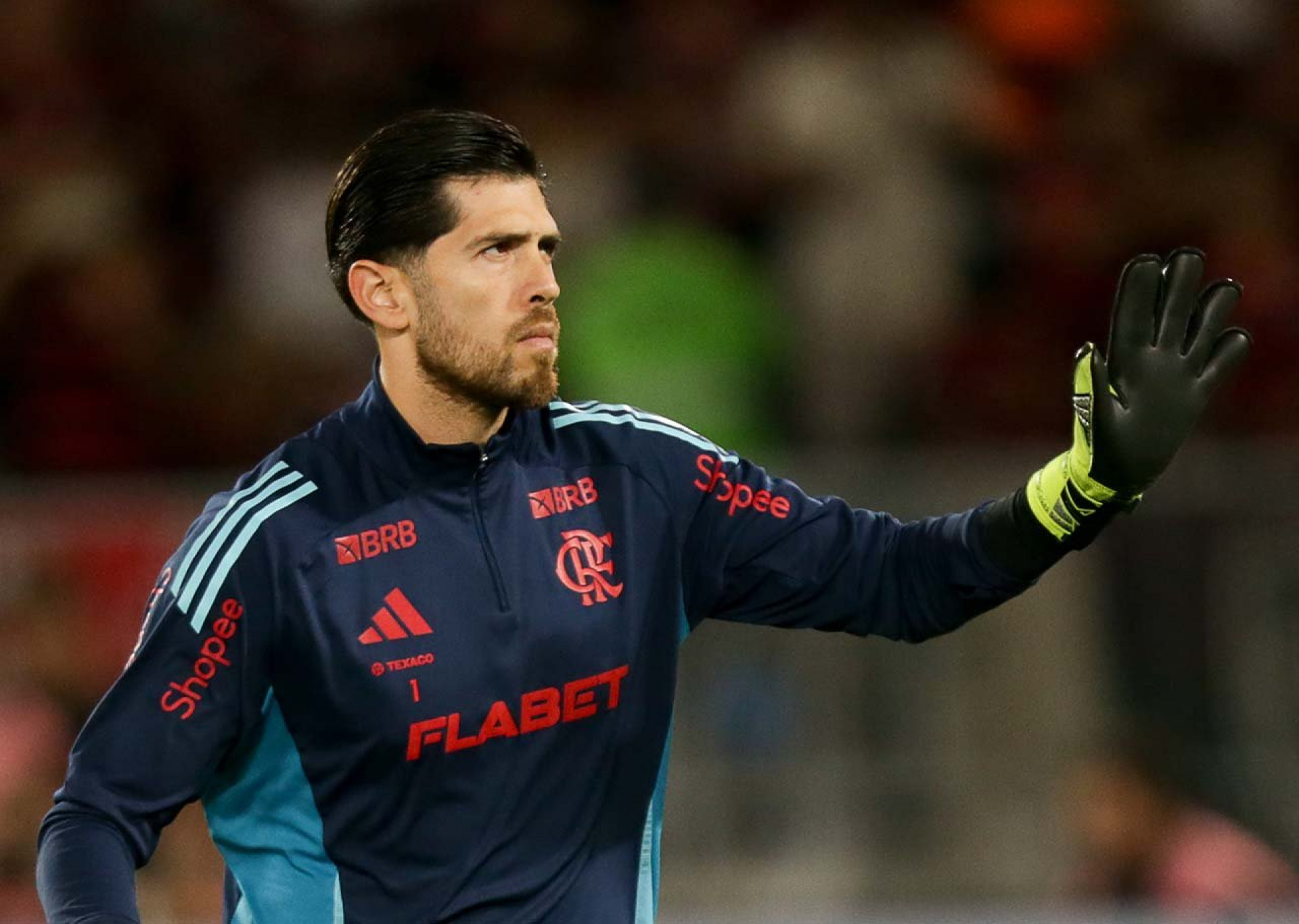 Rossi define postura do Flamengo em jogo decisivo contra o Inter