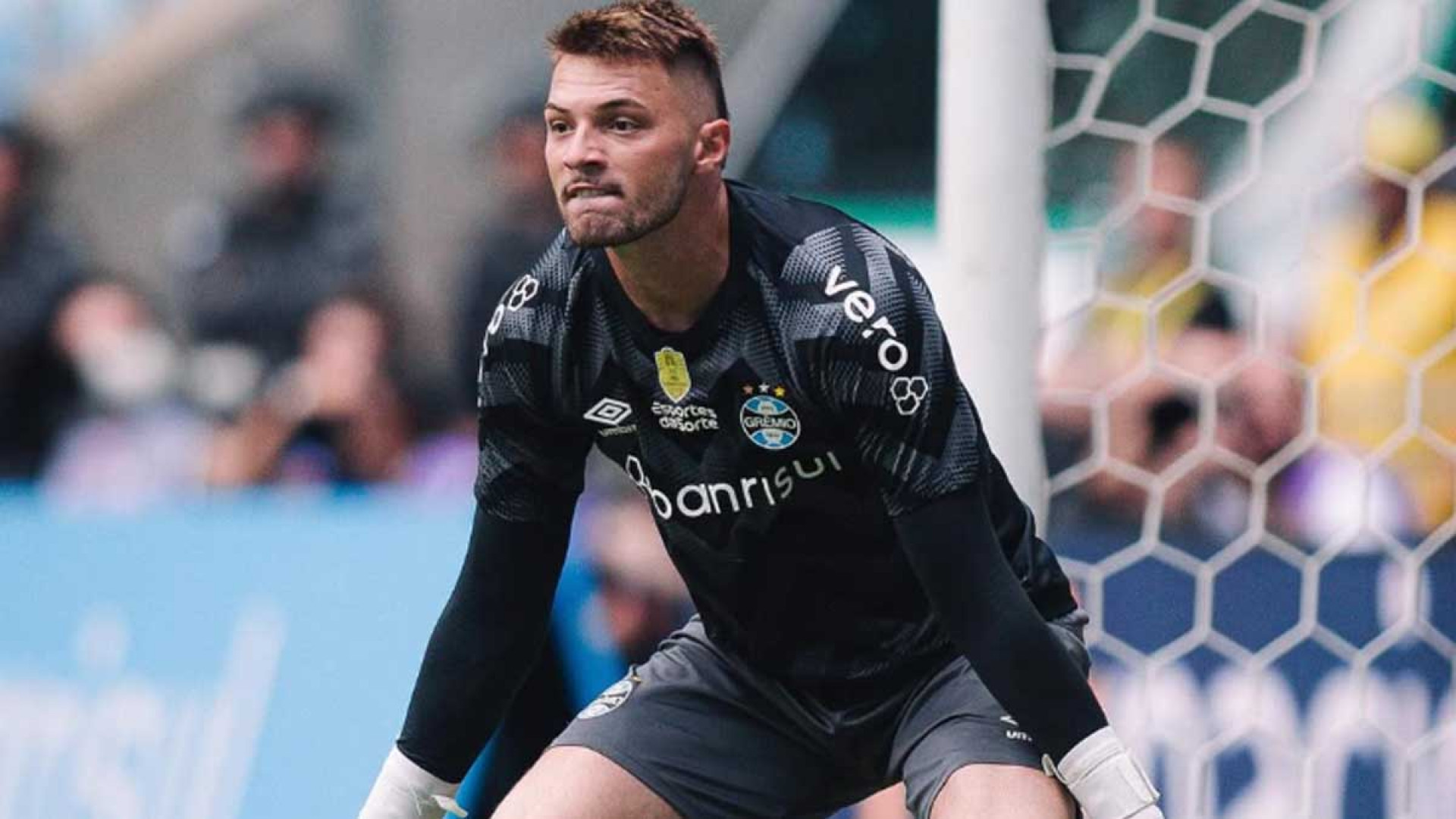 Flamengo aguardo desfecho de negocia&ccedil;&otilde;es entre Gr&ecirc;mio e Grando para investir na negocia&ccedil;&atilde;o - Instagram do Jogador