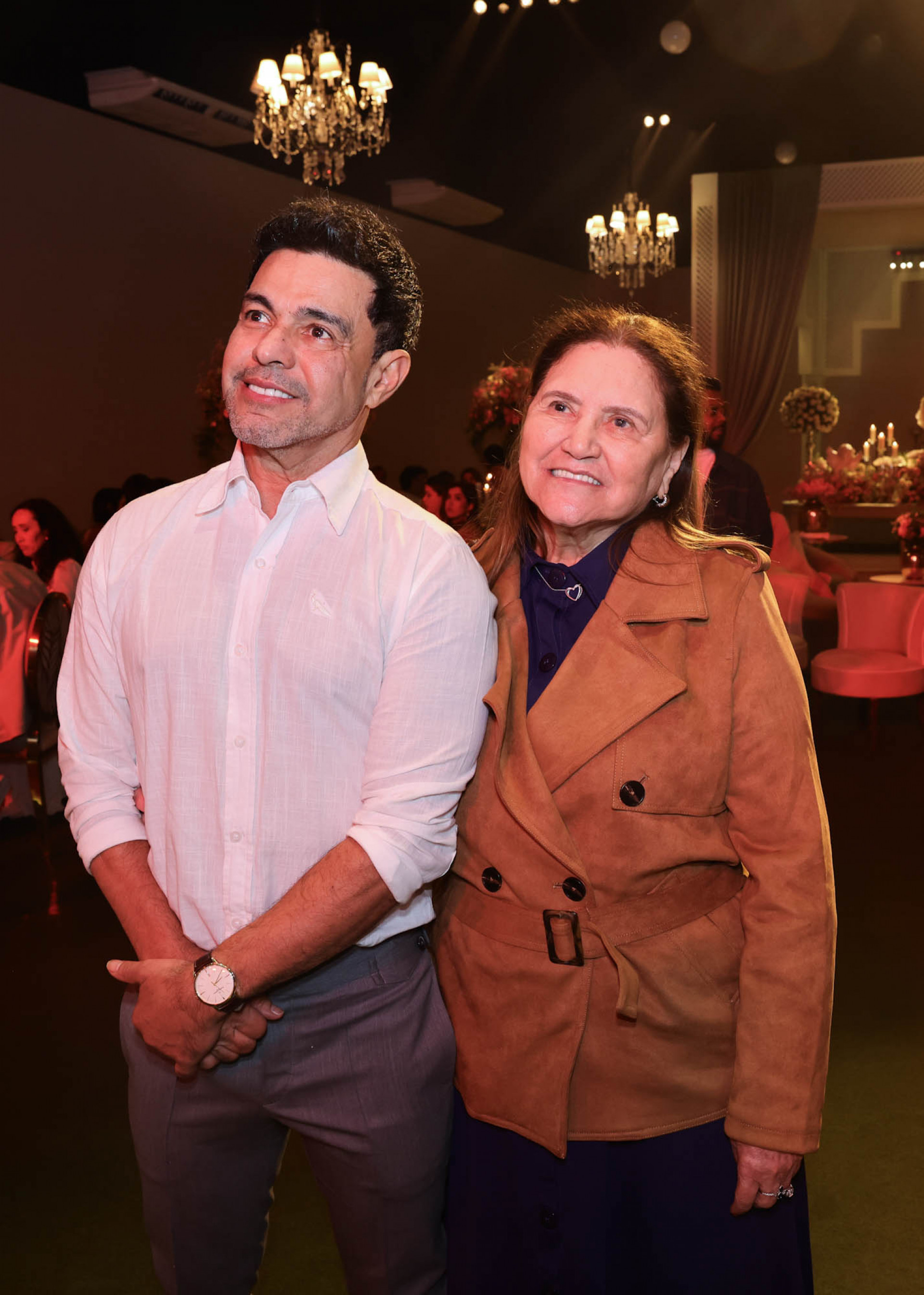 Zezé Di Camargo e a mãe, Helena - Manuela Scarpa / Brazil News