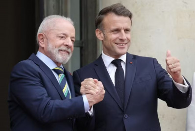 Lula telefona a Macron e repudia uso político de tarifas comerciais contra o Brasil