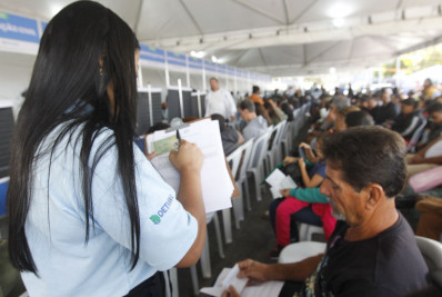 Detran Presente leva serviços a Ciep de São João de Meriti nesta quinta