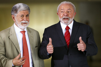 Estados Unidos não desejam negociar tarifas, afirma assessor de Lula