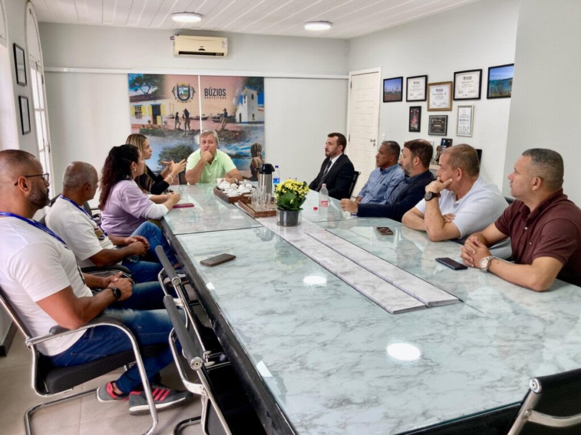 Reunião para ampliar segurança e proteção social - Ascom