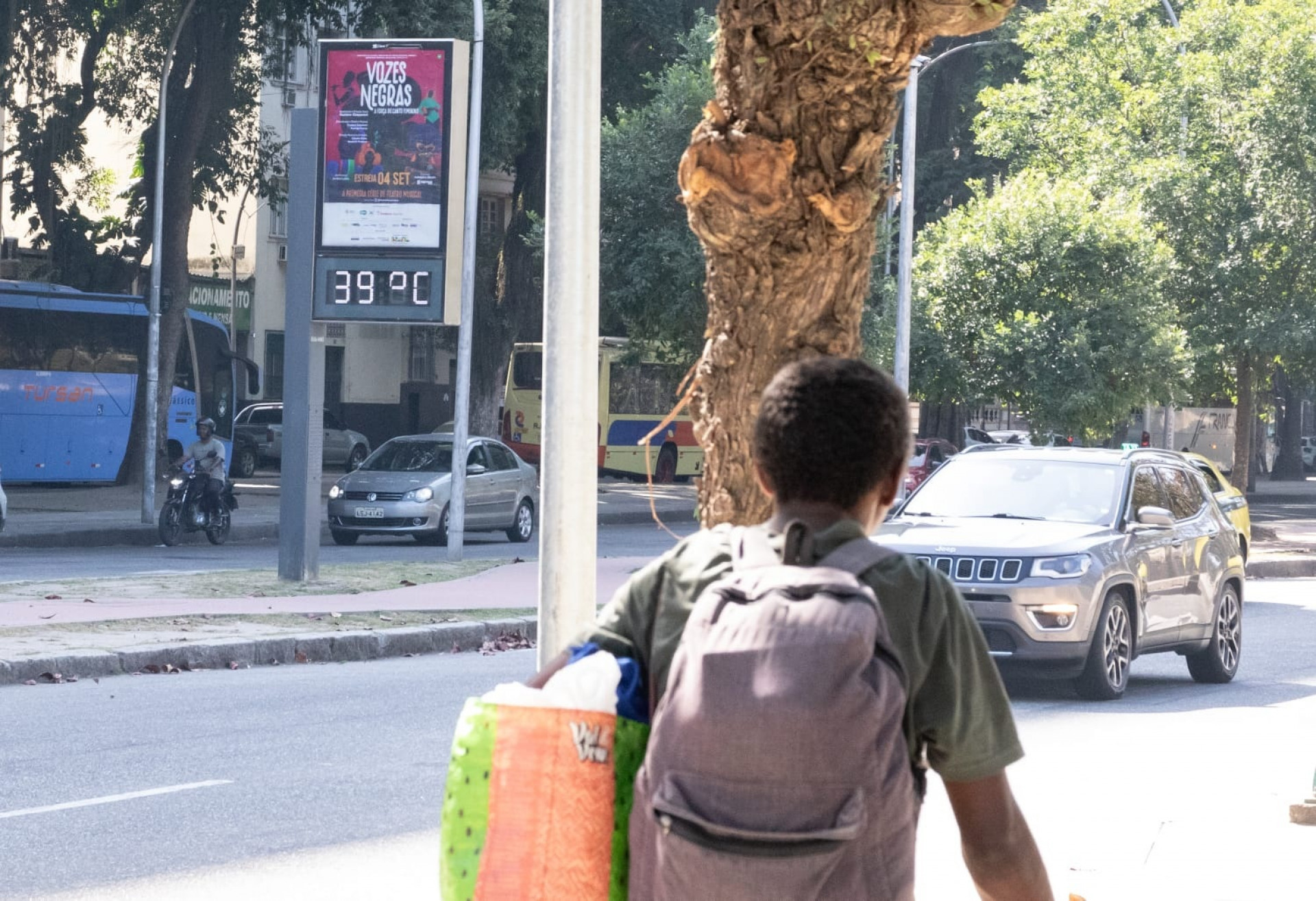 Veranicos são os períodos acima de quatro dias quentes seguidos durante o inverno ou o outono - Érica Martin/Agência O Dia