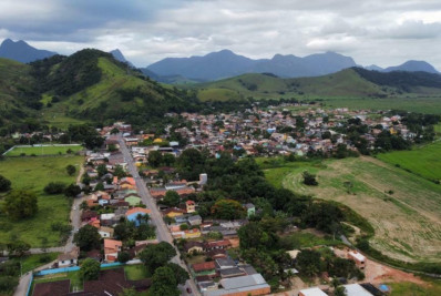 Córrego do Ouro se transforma em palco de festa, cavalgada e Velocross