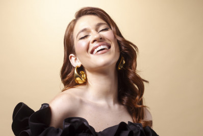 Mais segura, Ana Clara volta ao comando do 'Estrela da Casa' e comenta: 'Sou movida a música'