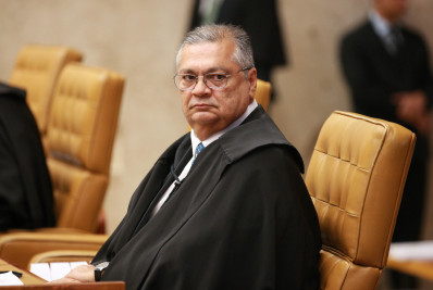 STF tem dois votos para manter execução de penas da trama golpista