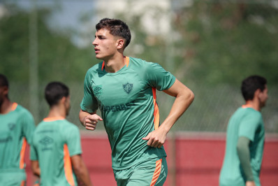 Fluminense teria pedido cerca de R$ 76 milhões para vender Bernal