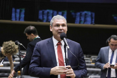 Lindbergh: 'Cresce um movimento de pautar anistia após julgamento'