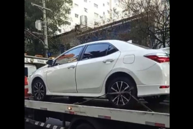Corolla com 1.499 multas e dívidas de quase R$ 600 mil é apreendido em SP