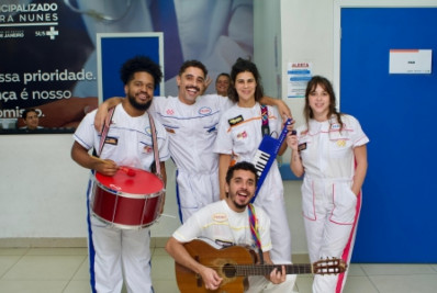 Grupo leva alegria para pacientes do Hospital de Saracuruna 