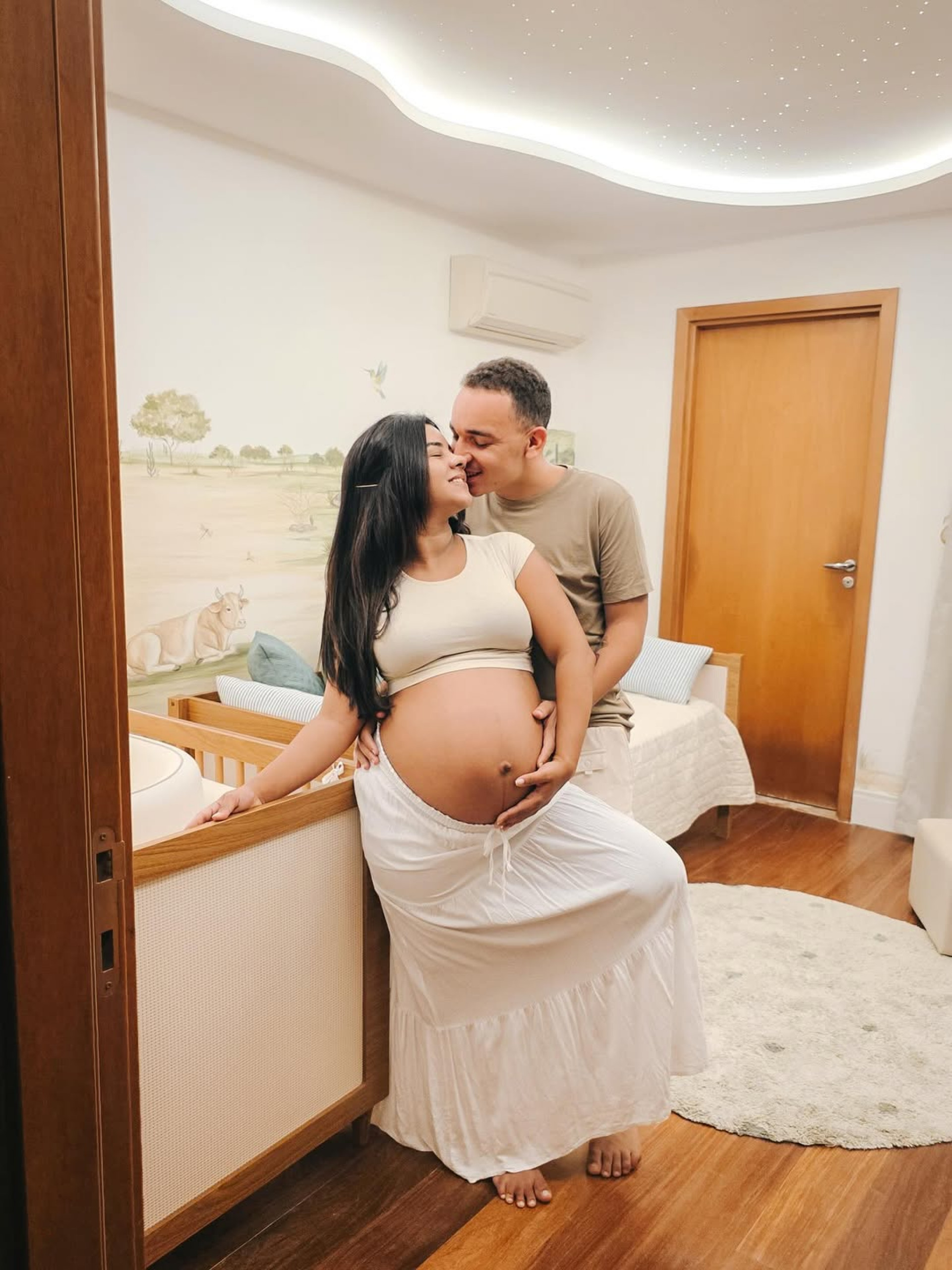 João Gomes e Ary Mirelle mostram quartinho do segundo filho - Reprodução / Instagram