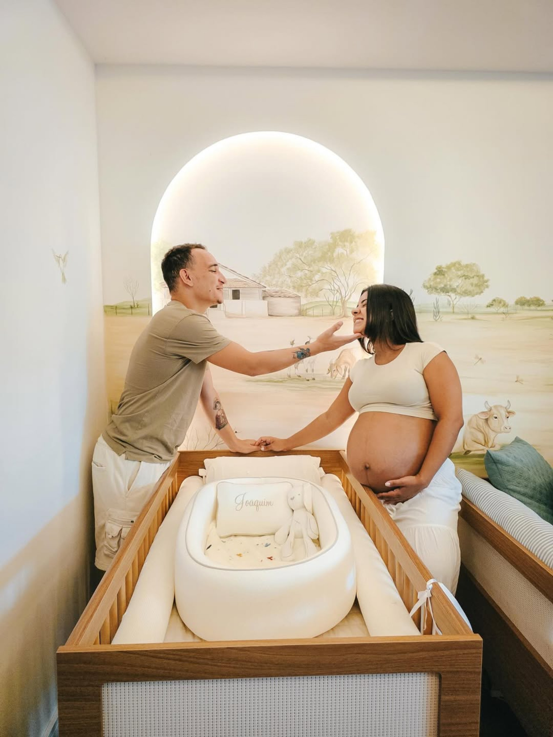 João Gomes e Ary Mirelle mostram quartinho do segundo filho - Reprodução / Instagram