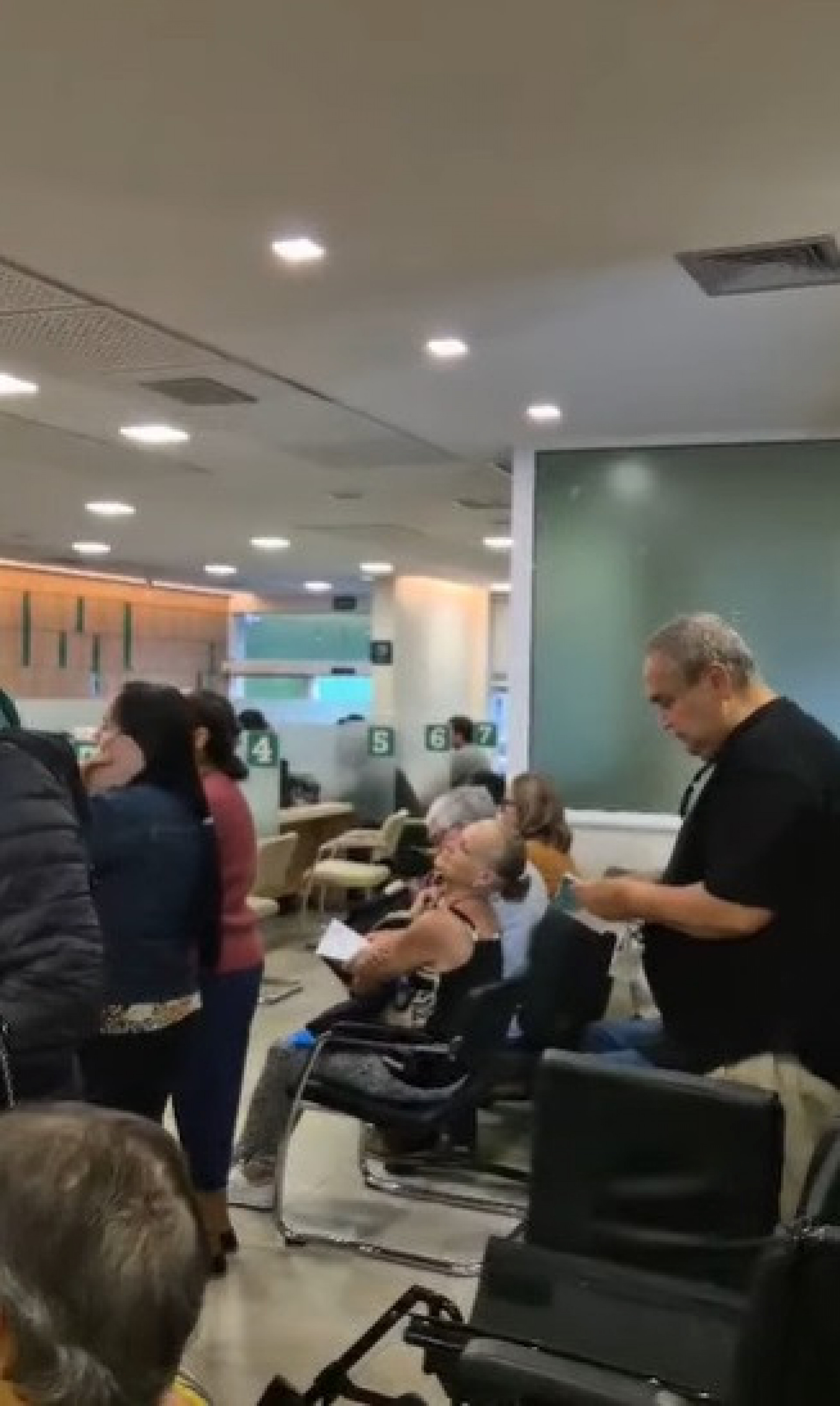 Novo centro oncológico da Unimed no Rio é alvo de denúncias por falta de medicamentos