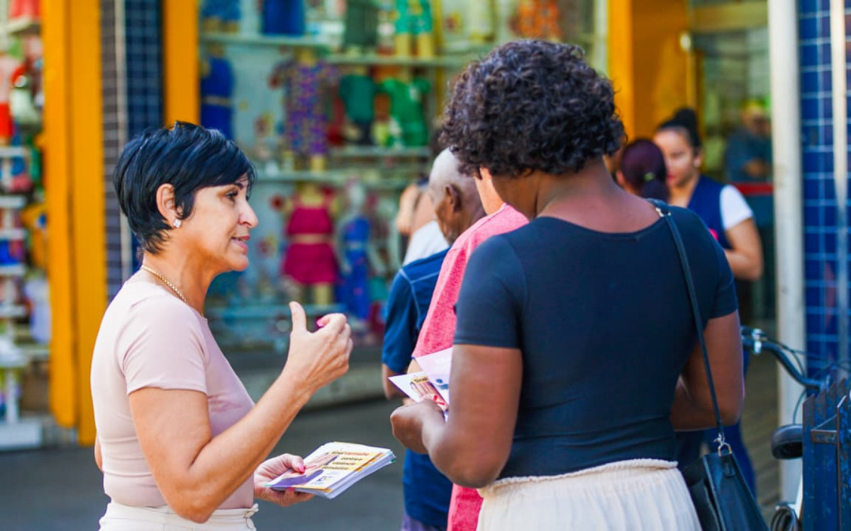 A subsecretária Ruth Tebaldi (Mulher) destacou que a informação é uma das maiores ferramentas de proteção