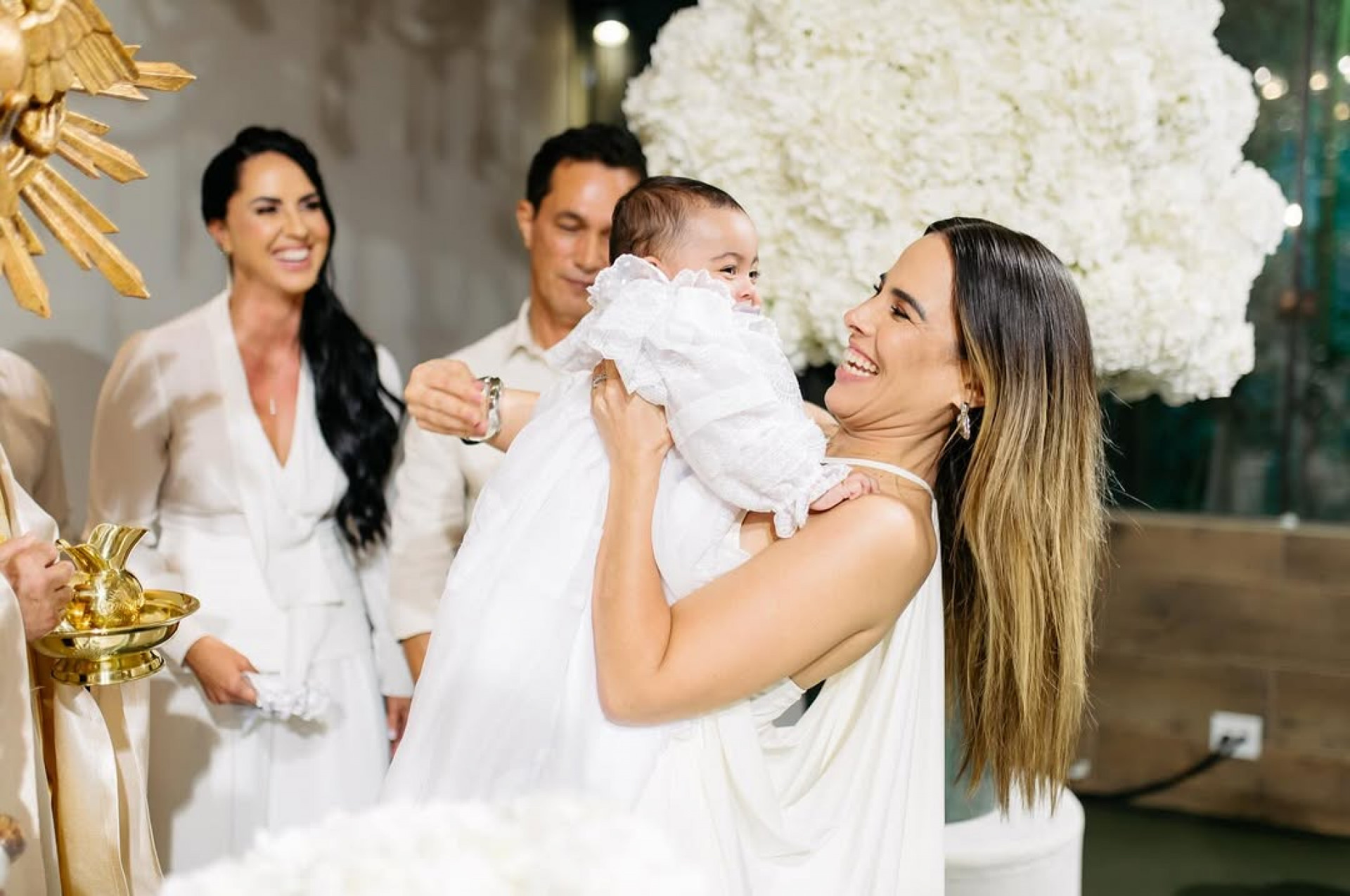 Wanessa Camargo no batizado da sobrinha e irmã, Clara  - Reprodução / Instagram