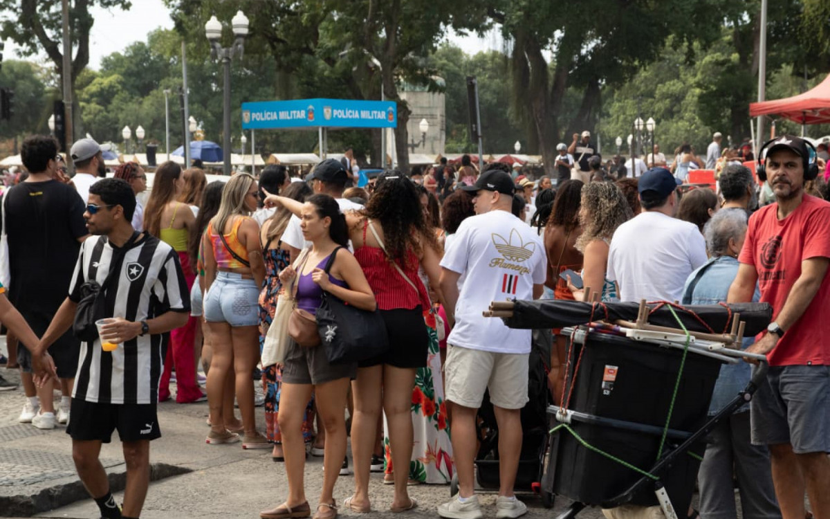 Domingo de sol atraiu grande movimentação na Feira da Glória - Érica Martins/Agência O DIA