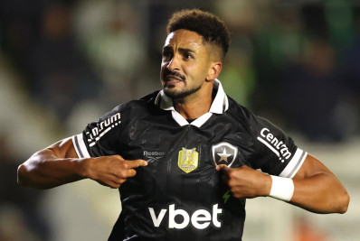 Chris Ramos admite possibilidade de disputar a Copa de 2026; entenda