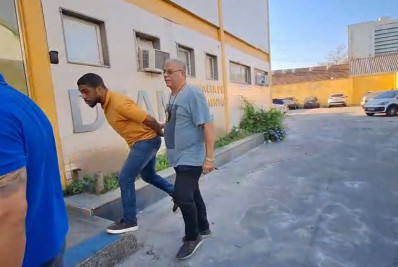 Polícia prende homem que obrigou mulher a beber a própria urina em Nova Iguaçu