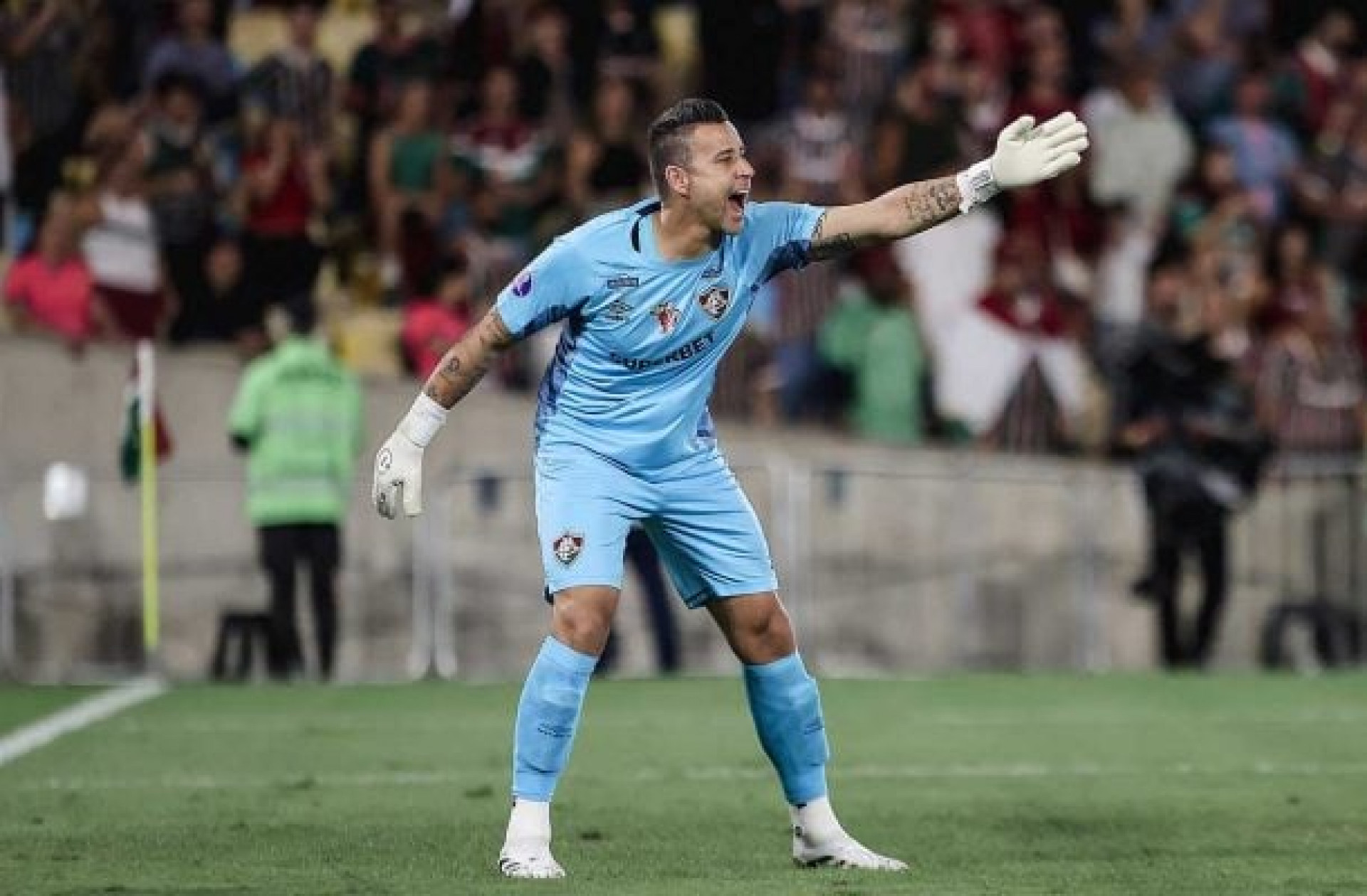 F&aacute;bio, do Fluminense, revela ter recusado propostas da Europa: ‘Estava tudo errado’