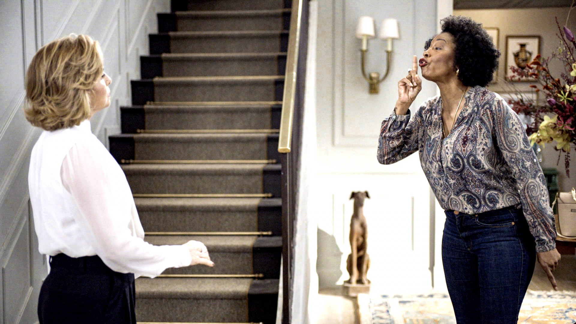 Eunice (Edvana Carvalho) enfrenta Odete (Debora Bloch) para defender Fernanda
 - Globo/ Divulga&ccedil;&atilde;o