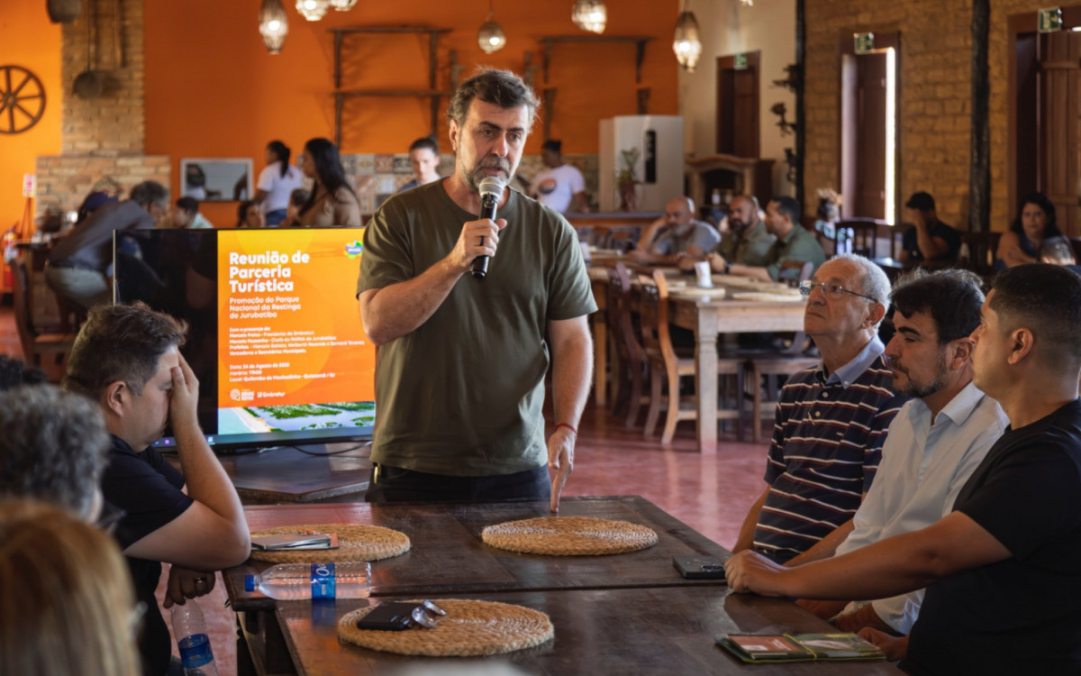 Marcelo Freixo se reuniu com prefeito, secretário e representantes do turismo no Quilombo da Machadinha 
