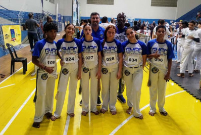 Alunos de Macaé representam cidade no Campeonato Mundial de Capoeira em Campos
