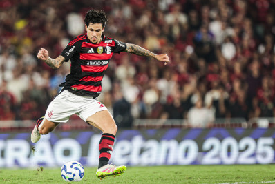Atacante do Flamengo, Pedro atinge marca de 100 gols no Maracanã