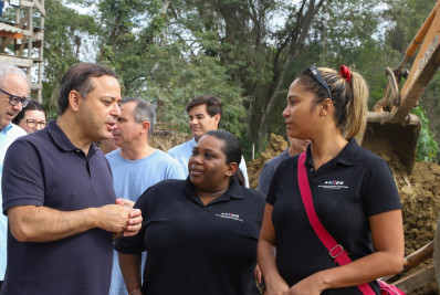 Rodrigo Neves visita obras de infraestrutura na Região Oceânica