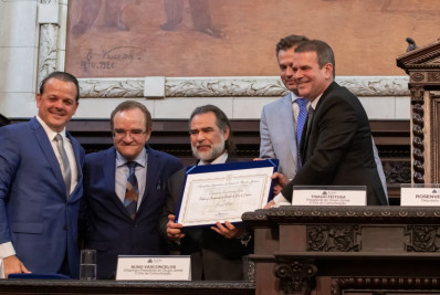 Veja fotos da sessão solene do recebimento do título de Benemérito do Estado do Rio pelo Jornal O DIA