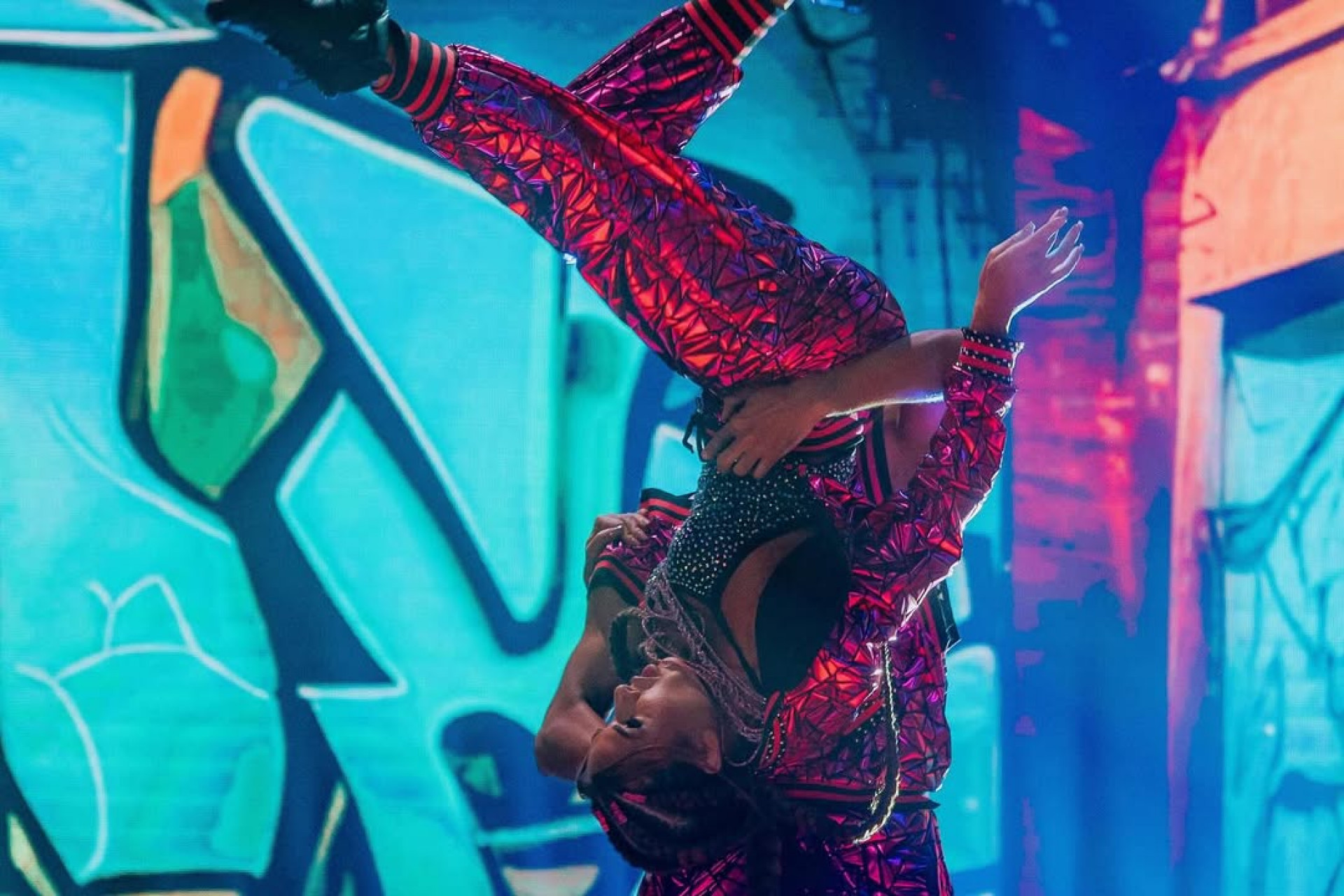 Internautas comparam performance de Nicole Bahls no 'Dança dos Famosos' com meme olímpico - Reprodução / Instagram