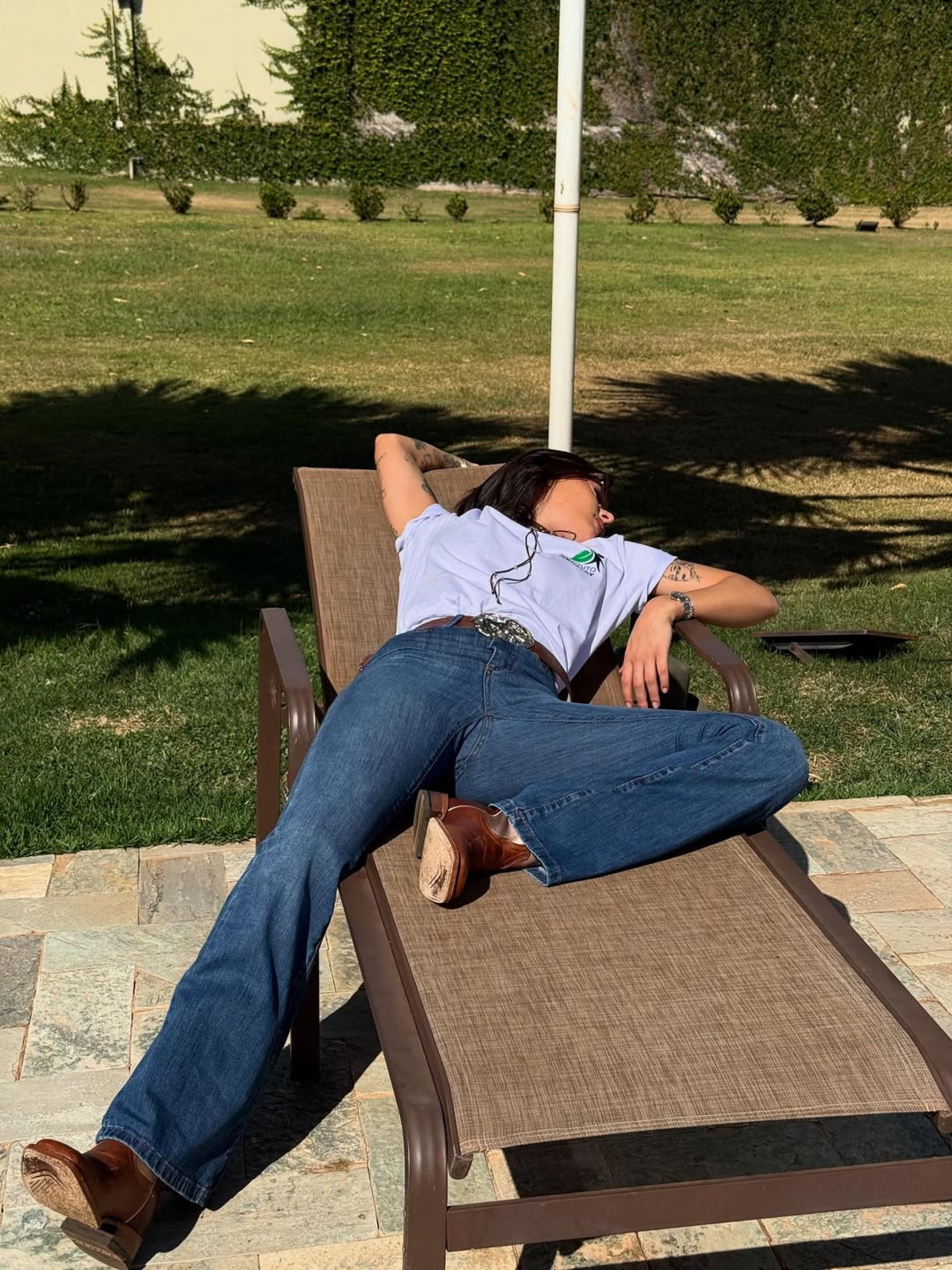 Ana Castela brincou com cansaço da equipe após show em Barretos  - Reprodução/Instagram 