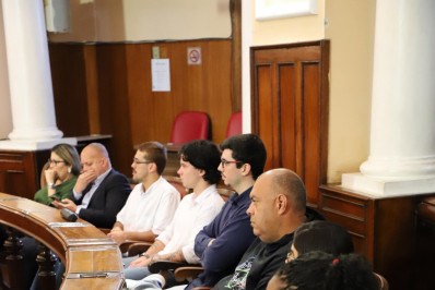 Câmara de Niterói debate segurança nas escolas em reunião da Comissão de Educação