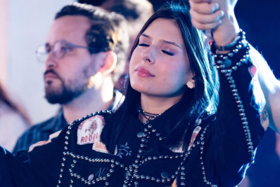 Ana Castela prestigia apresentação de Frei Gilson em Barretos: 'Momento especial'